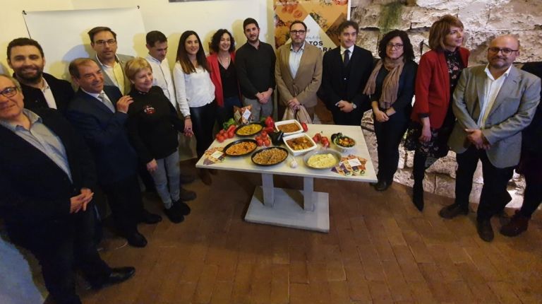 Conhostur y Turisme Comunitat Valenciana promocionan la gastronomía autóctona